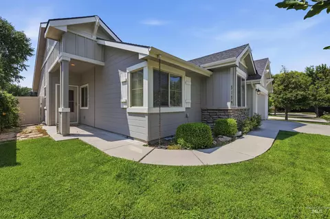 Exterior - 5159 W Brunmier, Eagle, ID 83616 photo 4 of 4