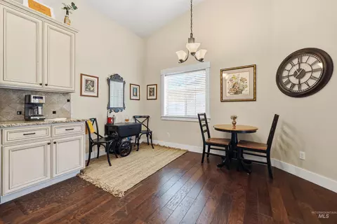 Dining - 5159 W Brunmier, Eagle, ID 83616 photo 2 of 3