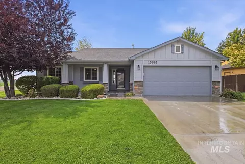 15885 Granite Peak Ave, Nampa, ID 83651