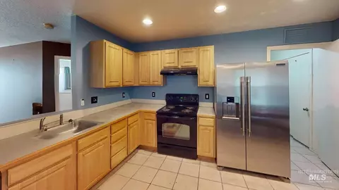 12976 Alicia St, Caldwell, ID 83607 photo 3