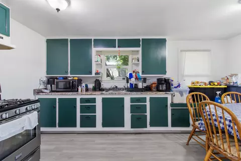 Kitchen - 408 5th Ave E, Jerome, ID 83338 photo 2 of 2
