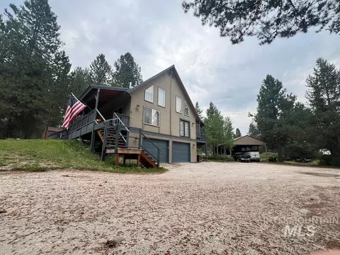 Exterior - 1907 Gold Dust Rd, Cascade, ID 83611 photo 2 of 5