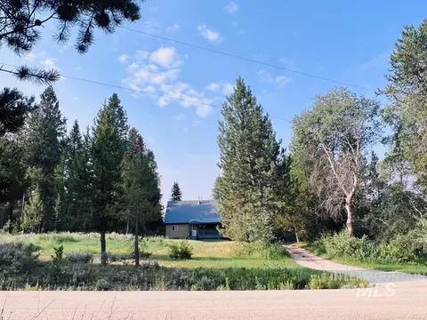 Exterior - 1907 Gold Dust Rd, Cascade, ID 83611 photo 1 of 5