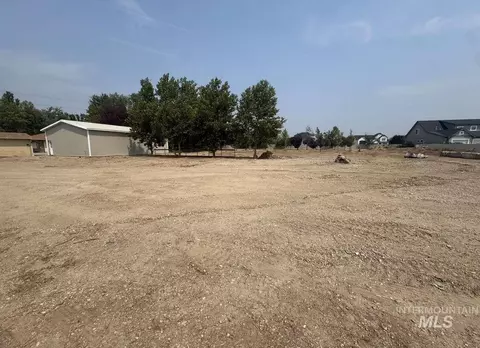 Exterior - 1157 E Mcmillan Rd, Meridian, ID 83646 photo 4 of 5
