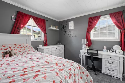 Bedroom - 2007 Ripon Ave, Lewiston, ID 83501 photo 3 of 5