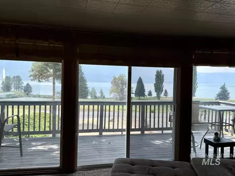 Other - 110 Lakeshore Dr, Cascade, ID 83611 photo 2 of 7
