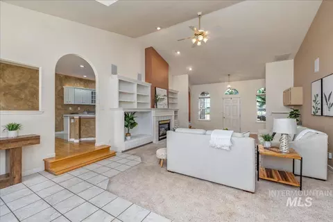 Living - 1731 E Myrtle Beach Ct, Eagle, ID 83616 photo 5 of 6