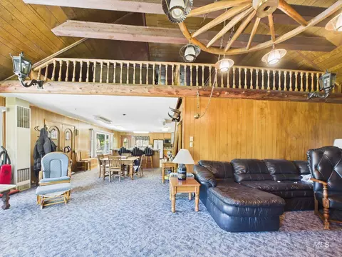 Living - 17 Lem Ct, Cascade, ID 83611 photo 6 of 6