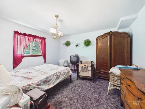 Bedroom - 17 Lem Ct, Cascade, ID 83611 photo 1 of 6