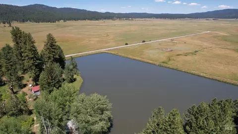 View/Area - 17 Lem Ct, Cascade, ID 83611 photo 1 of 4