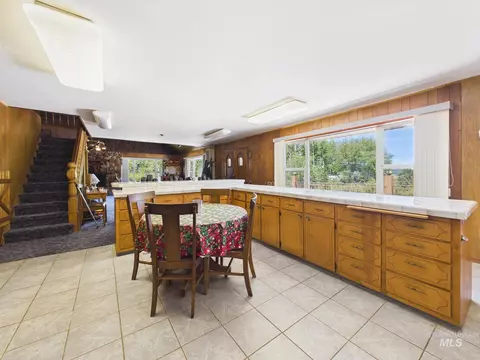 Kitchen - 17 Lem Ct, Cascade, ID 83611 photo 5 of 7