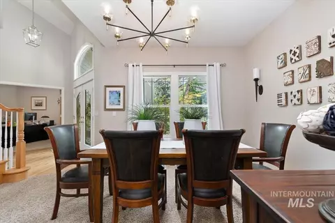 Dining - 552 E River Quarry Ct, Eagle, ID 83616 photo 4 of 4