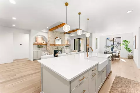 Kitchen - 360 N Hunter Creek Ave, Eagle, ID 83616 photo 2 of 7