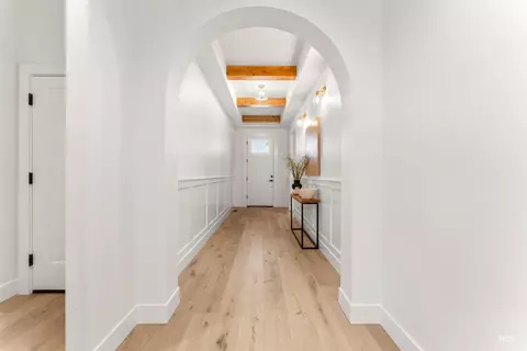 Entry Way - 360 N Hunter Creek Ave, Eagle, ID 83616 photo 1 of 3