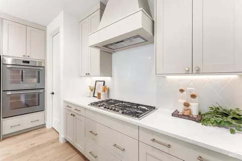 Kitchen - 360 N Hunter Creek Ave, Eagle, ID 83616 photo 7 of 7