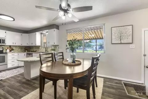 Dining - 207 Sage St, Kimberly, ID 83341 photo 3 of 4