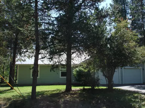 Exterior - 628 Syringa Dr, Mccall, ID 83638 photo 6 of 17