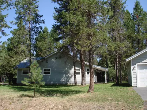 Exterior - 628 Syringa Dr, Mccall, ID 83638 photo 2 of 17