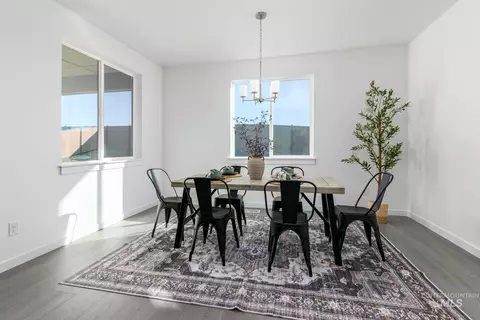 Dining - 2060 N Honalee Ave, Eagle, ID 83616 photo 1 of 1