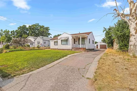 1120 11th St, Clarkston, WA 99403