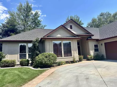 2772 N Limerick Pl, Eagle, ID 83616 photo 3