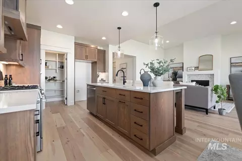 6732 Emma Ct, Eagle, ID 83629 photo 16