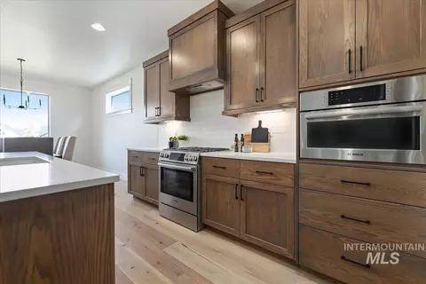 6732 Emma Ct, Eagle, ID 83629 photo 10