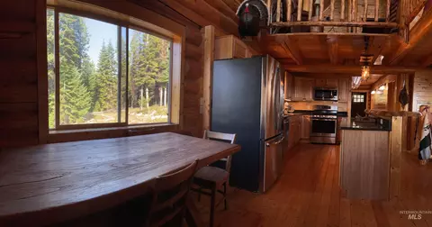 Dining - 625 Rhett Creek Rd, Dixie, ID 83525 photo 1 of 1