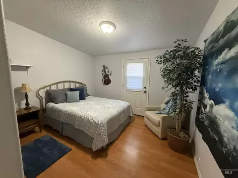 Bedroom - 1624 Birch Ave, Lewiston, ID 83501 photo 3 of 7