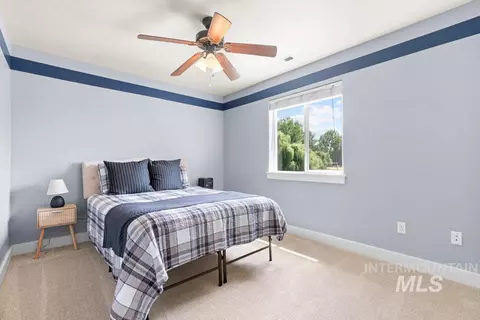 Bedroom - 23800 Breyer Rd, Caldwell, ID 83607 photo 5 of 6