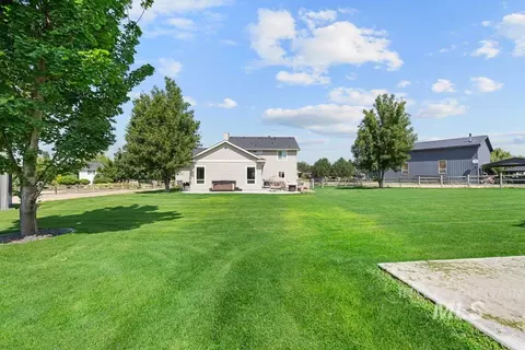 Exterior - 23800 Breyer Rd, Caldwell, ID 83607 photo 9 of 13