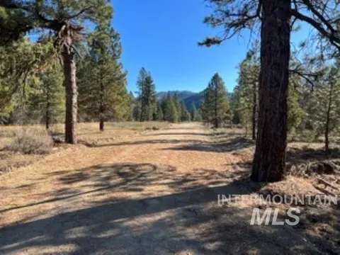 1 Tbd Wilderness Ln, Featherville, ID 83647