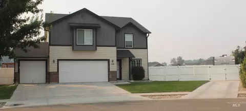 1152 NW 22nd St, Fruitland, ID 83619