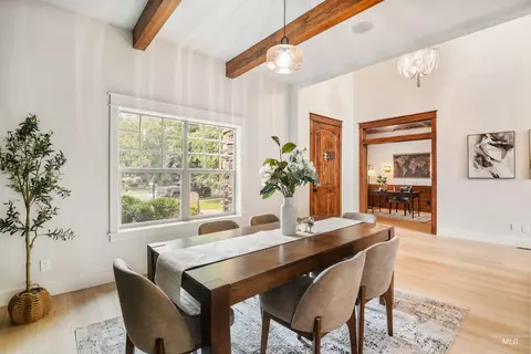 Dining - 1674 S Water Leaf Ave, Eagle, ID 83616 photo 1 of 2