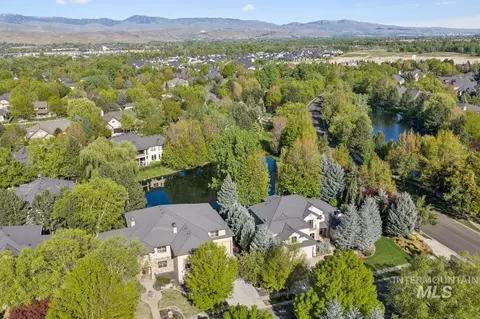 View/Area - 1674 S Water Leaf Ave, Eagle, ID 83616 photo 2 of 8