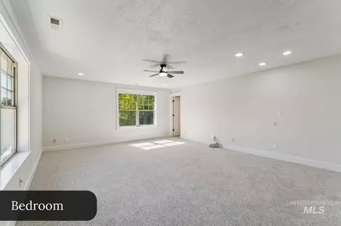 Bedroom - 1674 S Water Leaf Ave, Eagle, ID 83616 photo 2 of 5