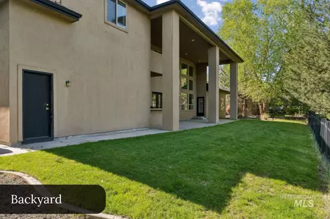 Exterior - 1674 S Water Leaf Ave, Eagle, ID 83616 photo 4 of 5