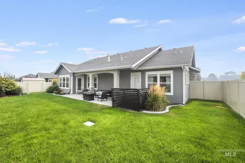 Exterior - 973 Birchton Loop, Twin Falls, ID 83301 photo 6 of 7