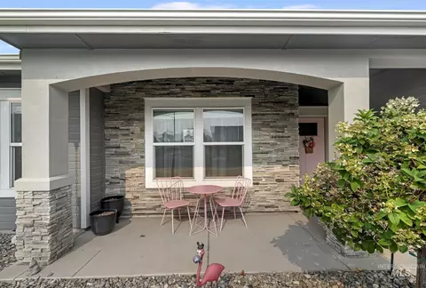 Exterior - 973 Birchton Loop, Twin Falls, ID 83301 photo 2 of 7