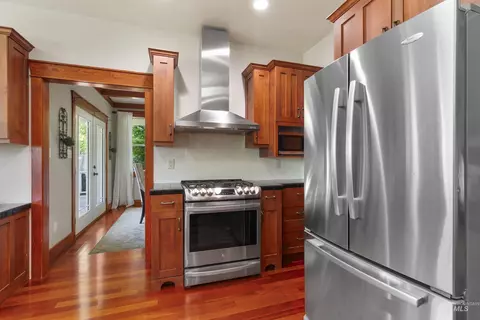 Kitchen - 3279 Longbow Dr, Twin Falls, ID 83301 photo 3 of 3
