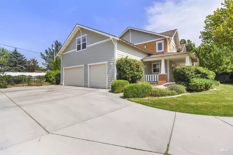 Exterior - 3279 Longbow Dr, Twin Falls, ID 83301 photo 5 of 10