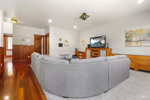 Living - 3279 Longbow Dr, Twin Falls, ID 83301 photo 4 of 4