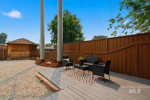 Exterior - 1989 E Boise Ave, Boise, ID 83706 photo 4 of 8