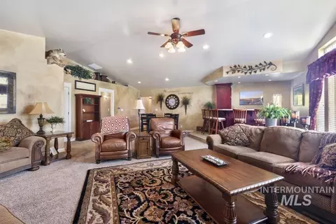 Living - 3491 E 3180 N, Kimberly, ID 83341 photo 2 of 2