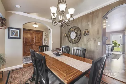 Dining - 3491 E 3180 N, Kimberly, ID 83341 photo 1 of 4