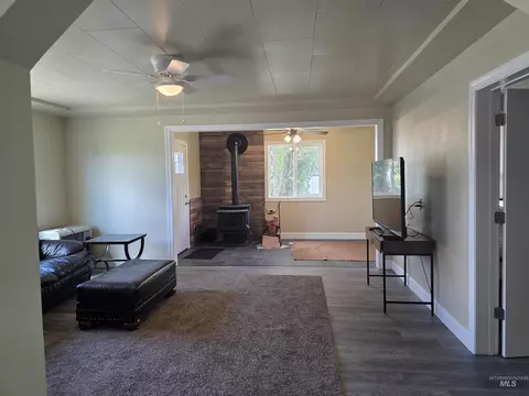 Living - 111 E First St, Weippe, ID 83553 photo 1 of 1