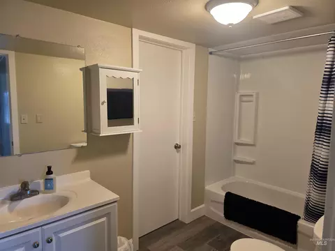 Bath - 111 E First St, Weippe, ID 83553 photo 2 of 2