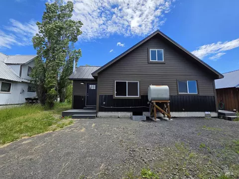 Exterior - 111 E First St, Weippe, ID 83553 photo 2 of 3