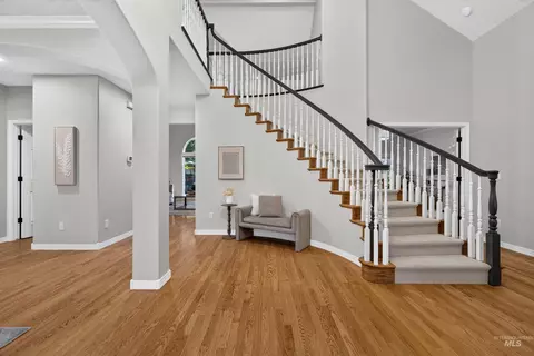 Entry Way - 3064 E Nature Dr, Boise, ID 83706 photo 2 of 2