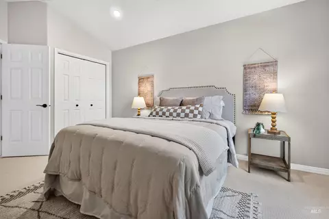 Bedroom - 3064 E Nature Dr, Boise, ID 83706 photo 3 of 4